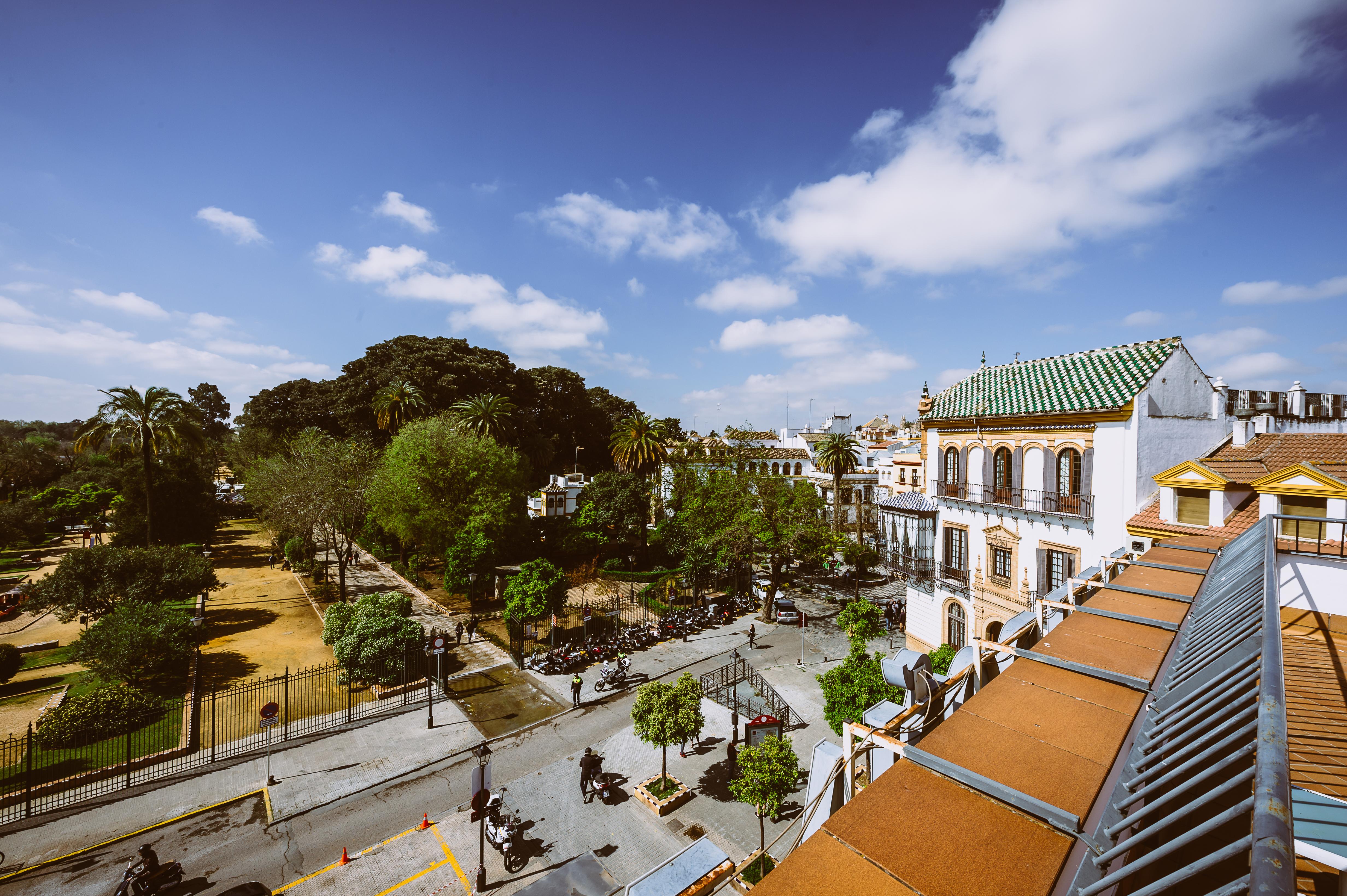 Basic Hotel Dona Manuela Sevilla Kültér fotó